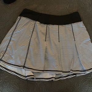 COPY - kyodan striped tennis skirt extra small( size 2)